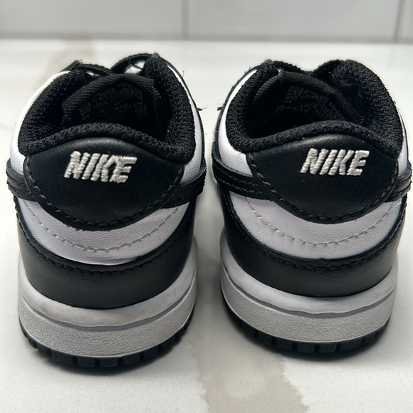 Baby/Toddler Nike Dunk low. - Picture 3 of 8